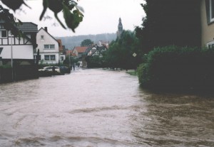 Hochwasser Brunnenstraße 06.2001