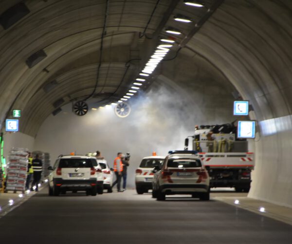 Feuer im Tunnel